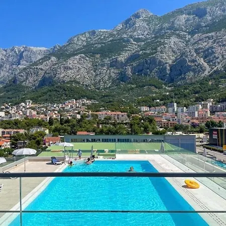 Apartment Makarska With Shared Rooftop Pool Makarska